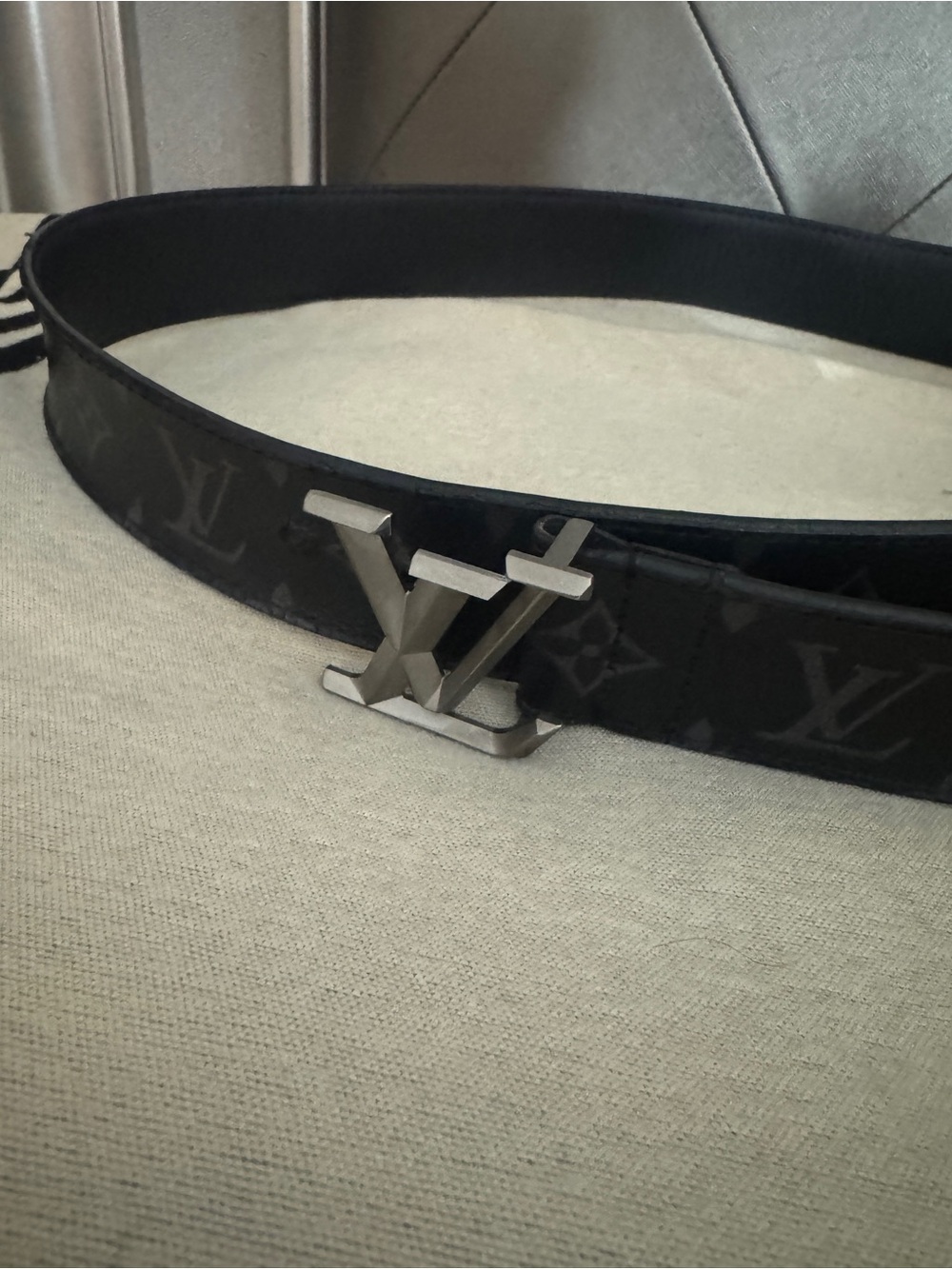 Louis Vuitton Black Monogram LV Buckle Men’s Belt